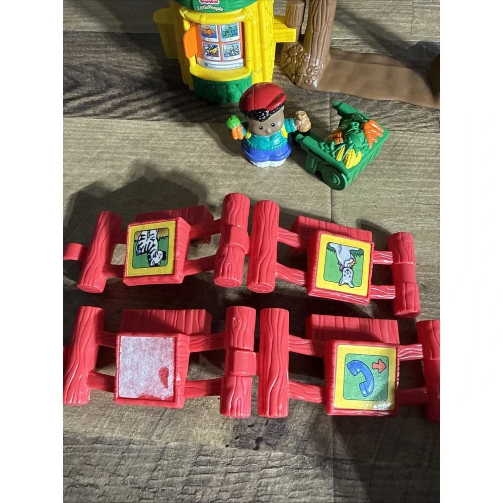 Fisher Price Little People Baby Animals Petting Zoo Kiosk, 1 Figure, NO ANIMALS